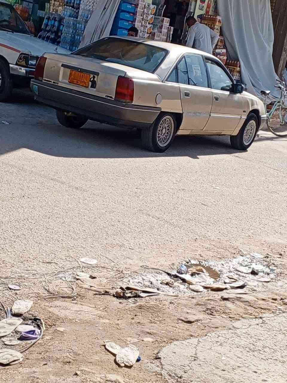 سلام عليكم لبيع اوبل اوميكا مديل 89سنويتهه ل 28تنتهي كير ومكينه وحداديه زينه رقم كربلاء تخم تاير نظيف السعر 25وبيهه مجال بسيط لشراي يجي خاص او رقم ***********
