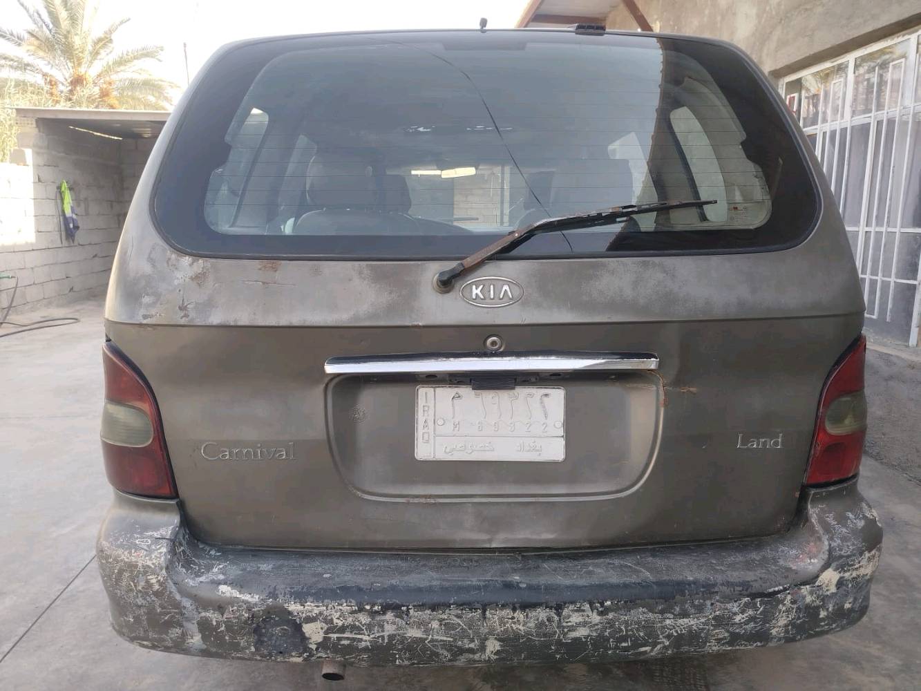 سلام عليكم كية كرنفال سبعة راكب موديل 2000 محرك كير مكفولات تايراتة جدد السعر 32 المكان بغداد الرقم ***********
