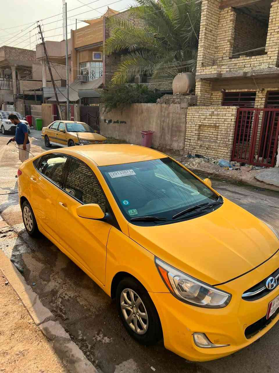 اكسنت موديل 2017جديد شرط
وارد امريكي                                            سعر ٨٤. 

كفاله عامه من الظربه ومن الفتح 

محرك 1600 كفاله من التبخير ومن الفتح 

كير 6 نمر  ATكفاله 

 بدون ايرباك abs نظام

ماشية بامريكا  ٦٢ml

وحاليلآ ماشيه ١٢٦ ml 

تخم تاير صارله اسبوع حداديه زيرو.     

***********. 

مكاني الدوره
