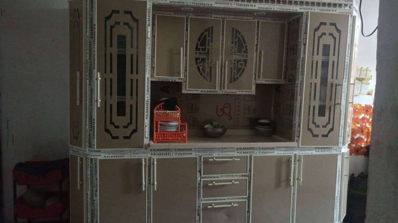 السلام عليكم كاونتر للبيع هو والسنك جديد ما صار لنا اسبوع من مشترينه سعر على هذا الرقم بي واتساب ***********
