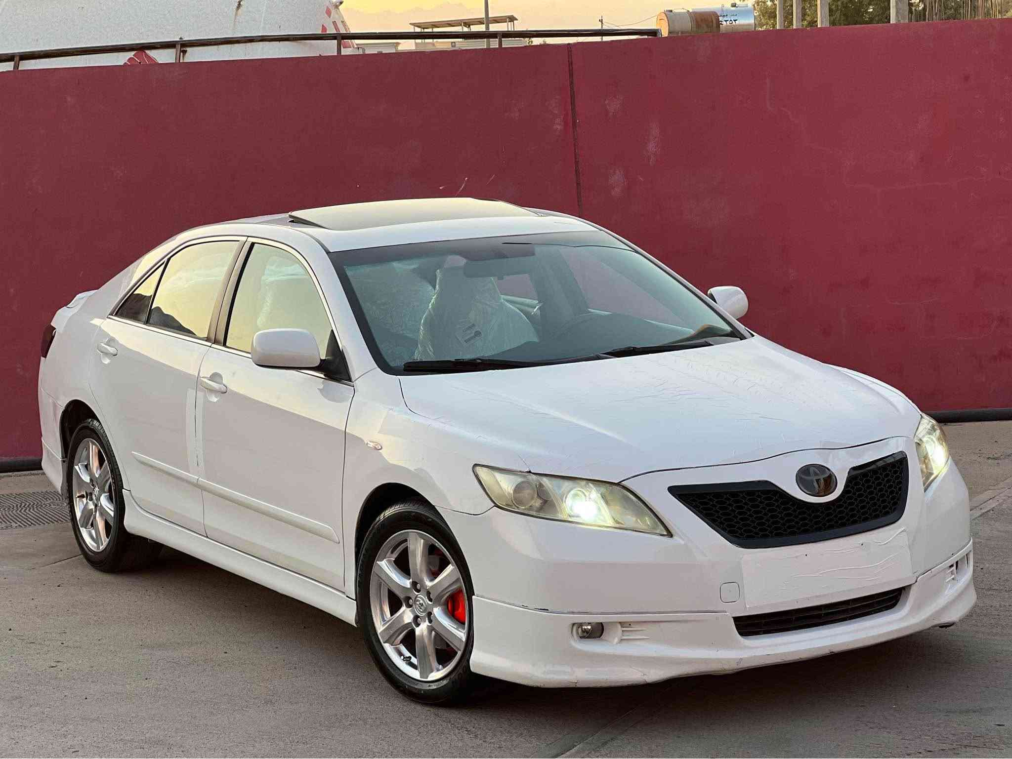Toyota Camry 2009 📦🤍

***********
***********

سەرەتا بەناوی خوای گەورە و میهرەبان 

 کامری مۆدێل ٢٠٠٩ 
ساغە 
کۆدی هەیە 
بێ بۆیاخ بێ شوخت 
چاڵی نیە 
گێڕ و مەکینە بەشەرت 
توند و تۆڵە سەیارەکە 

سلایت 
شاشە و کامێرە 
کوشن کارەبا 
چوار تایە و ویلی لۆکی لەسەرە 
لایت عەدەسە و زینۆن

سەیارەی ماڵێیە هی مەحرەز نیە 

شوێن حاجیاوا 
بۆ نرخ تیل بکە یان نامە بنیرە 
لەکۆمێنت محامەلە ناکری 
***********
*********** رانية, السليمانية

