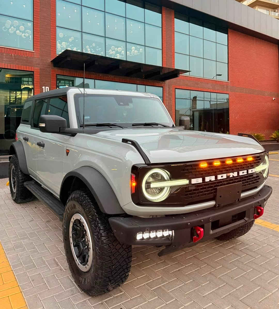 FORD BRONCO 2024 BADLANDS V6🚀
٦ دوگمەی ٦ بستۆن
سەقف پلاستیک، دەبڵ ئەکسل،کوشن جلد،کوشن هیتەر،سوکان هیتەر،شاشە گەورە،ڕادار،٥کامێرا،گێچ ئەلیکترۆن
زۆۆرر مواسەفاتی ترر…
کاتی نەشکاوە بە شەرتی ڕەقەم پێش و دوا کەپس
تەنها ١ پارچەی بۆیاخە
شوێن: سلێمانی
نرخ:348$💵
ژت:***********
