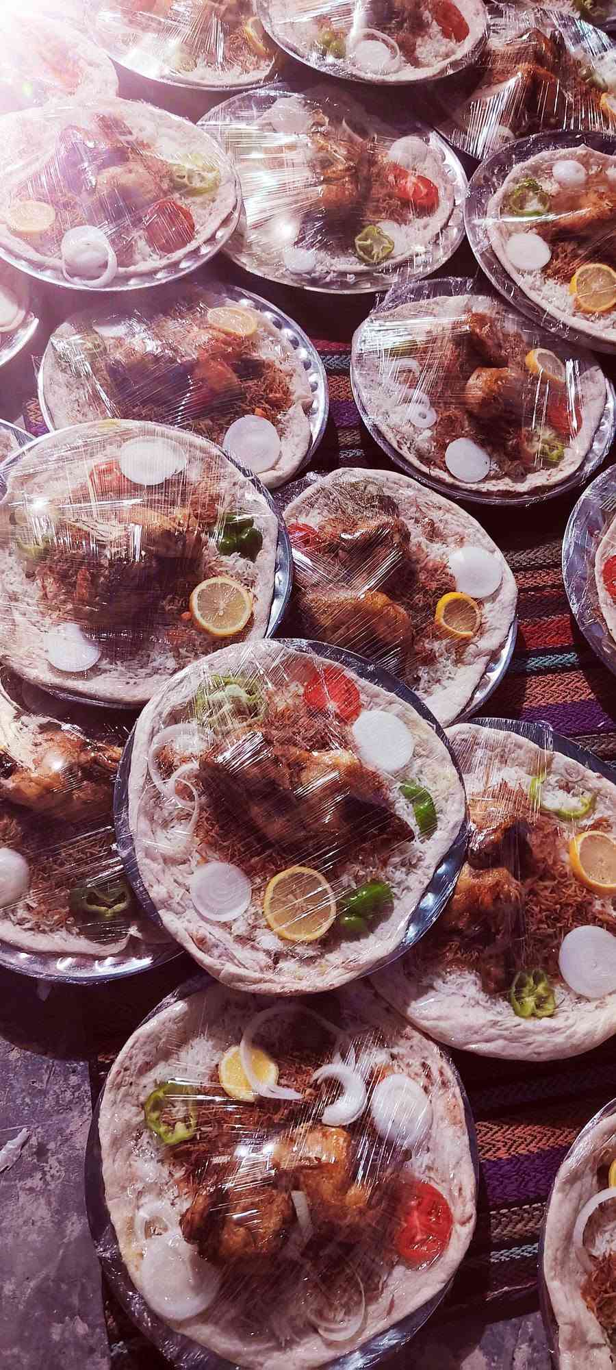 ✨ إلى أهالي بعقوبة الكرام.. من بيتنا لبيتكم بكل حب ونظافة
مطبخ اكلات ام سامر - أكل بيتي 100%
نطبخ كأنو لأهلنا، لا مواد حافظة ولا مجمّد
كلشي فريش وحار من الجدر للسفرة ❤️🌚
*********** الحجز ع واتساب او مراسله الصفحه

ـــــــــــــــــــــــــــــ
