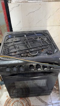 طباخ • للبيع • واتساب