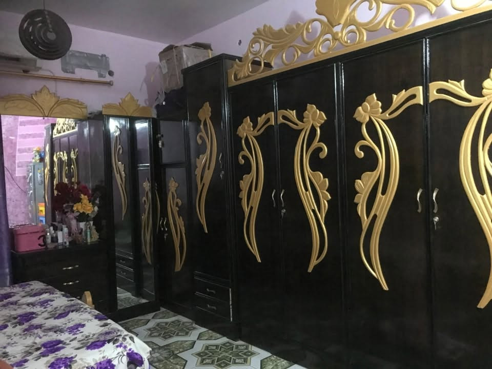 غرفة نجارة • قفل • ما بيها ضرر