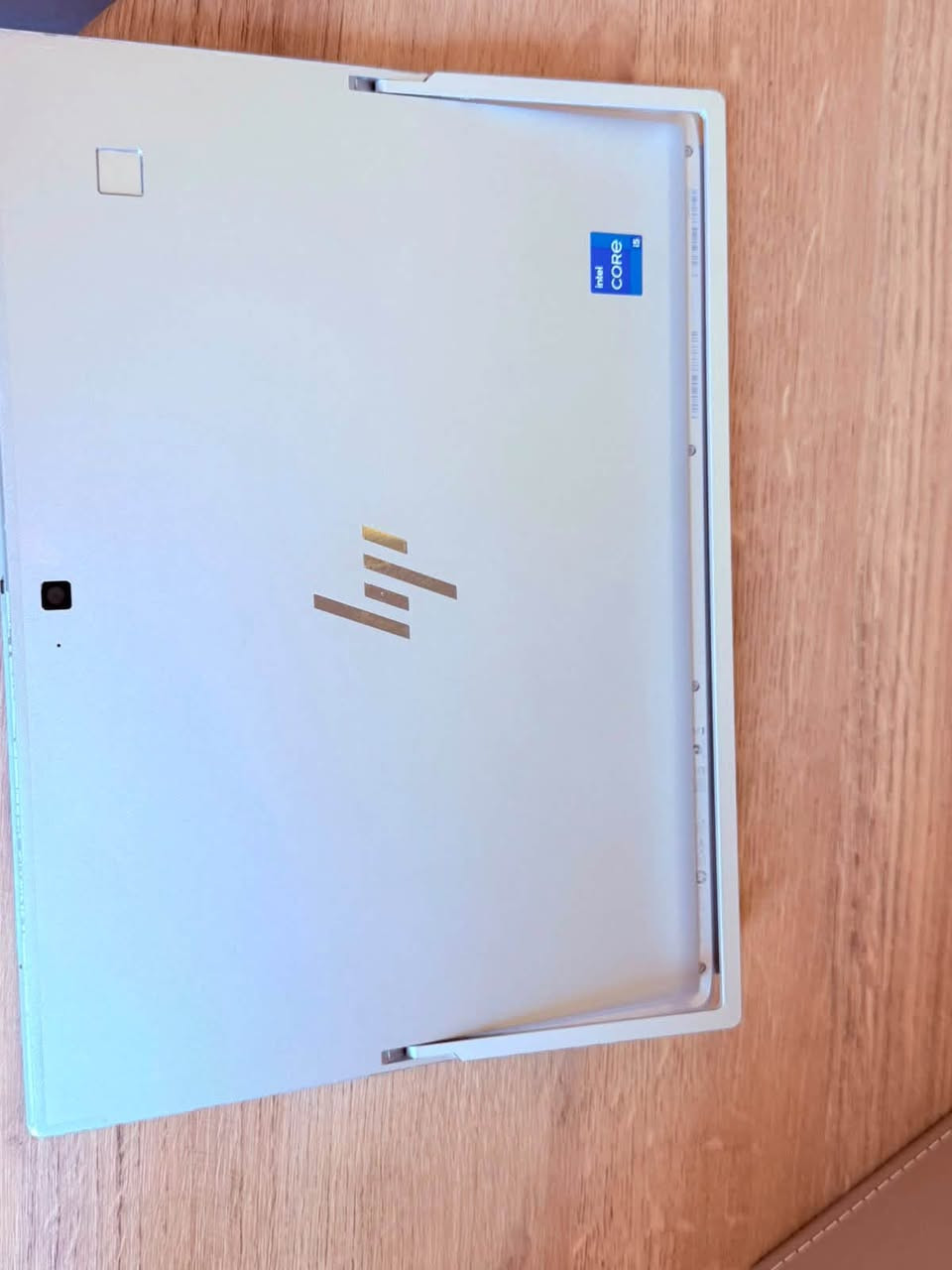 Hp ELITE X2
جديد و نضيف جدا

فقط عطل بالماوس الكيبورد شغال مابي عيب

وياه يجي موس خارجي 

السعر 425 الف مجال بسيط
تواصل ع وأتساب 
***********

نص مكتوب في الصور:
- This PC > Devices and drives Local Disk (C:) 42.5 GB free of 117 GB Local Disk (C:) Properties General Security Previous Versions Quota Tools Hardware Sharing Type: Local Disk File system: NTFS Used space: 80,842,506,240 bytes 75.2 GB Free space: 45,670,281,216 bytes 42.5 GB Capacity: 126,512,787,456 bytes 117 GB Drive C: Details Compress this drive to save disk space Allow files on this drive to have contents indexed in addition to file properties OK Cancel Apply Search