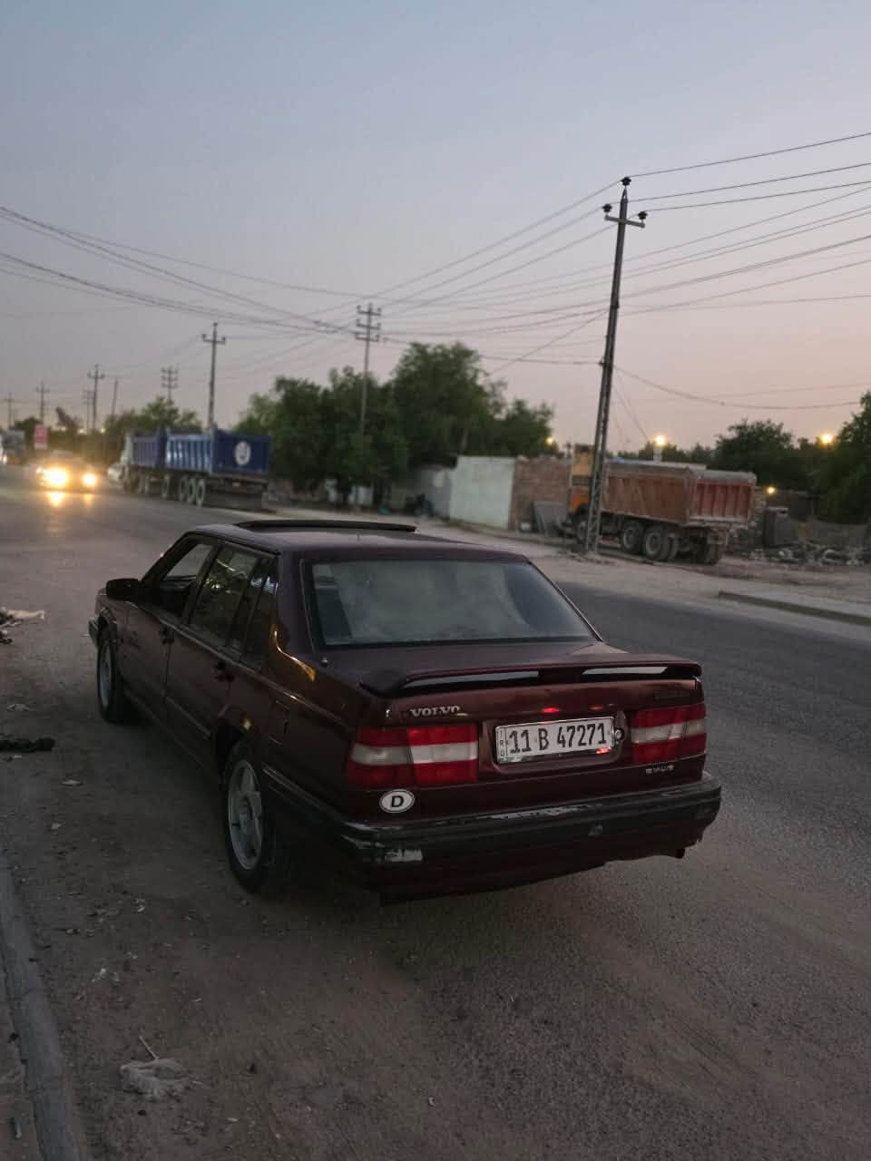 السلام عليكم
فالفو مديل 92 رقم بغداد نكليزي 
السياره فتحه + عتب نفخ وجاهزه من كولشي للبيع او مراوس حسب القناعه 
السياره معروضه 68 وبيه مجال اتصل او راسلني واتس السياره موجوده بالنجف 
 اخوان اني مكلف بالنشر لو اتخابره لو اتراسله واتساب وتدلل ***********
