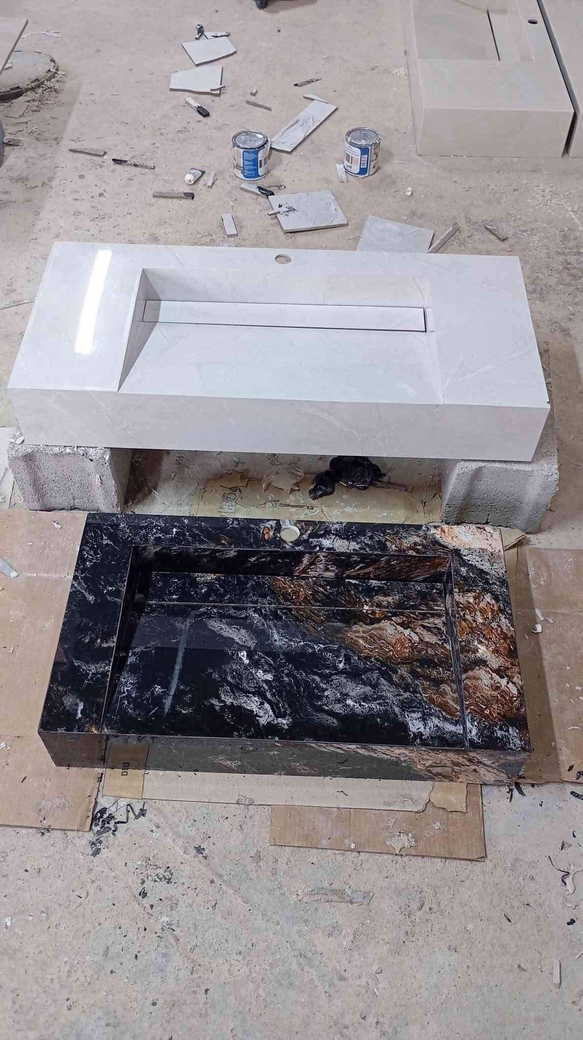 ✨ مغاسل بورسلين – تفصيل حسب الطلب
📐 تصميم عصري وتشطيبات فاخرة
🏡 مناسب للمنازل، المحلات والمشاريع
🎨 تفصيل بالمقاس واللون اللي تريده
✅ جودة عالية • أسعار منافسة • تنفيذ دقيق
📩 للحجز والاستفسار راسلنا على الخاص. ***********📲

نص مكتوب في الصور:
- SH مغاسل اسطة شاكر مغاسل مودرن بورسلين حسب الطلب والقياس واللون والديكور التريذه تصاميم عصرية وفاخرة تصاميم حديثة وفاخرة مقاومة للماء والرطوبة تنفيذ دقيق وفق الطلب جميع المقاسات والألوان والديكورات مغاسل رخامية مغاسل سوداء مغاسل دائرية مغاسل بتصاميم خاصة مغاسل مزدوجة تواصل معنا للاستفسار أكثر *********** واتساب | كركوك - حي العسكري