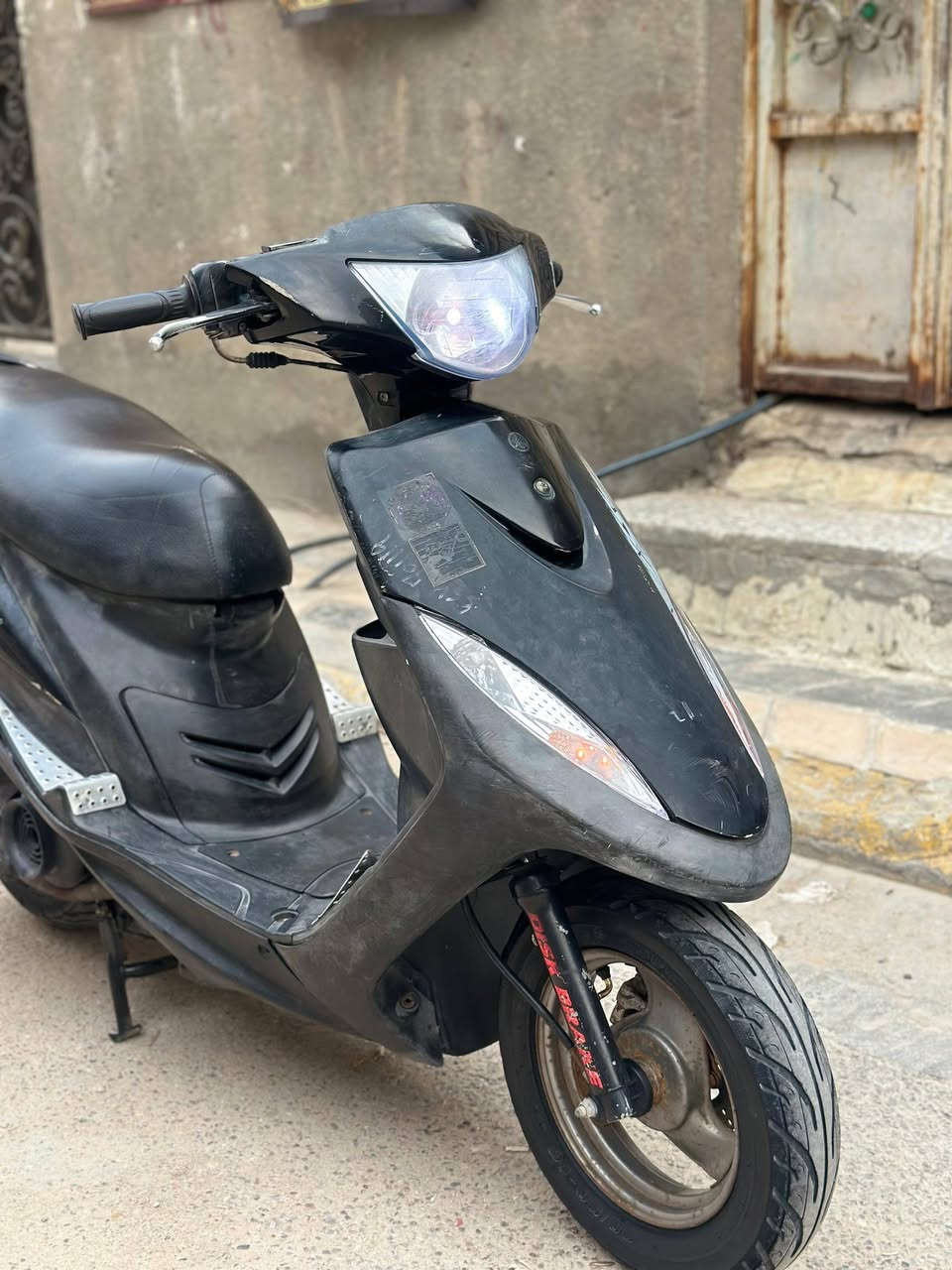 ماكس عدلة • ٥٠ • سلف