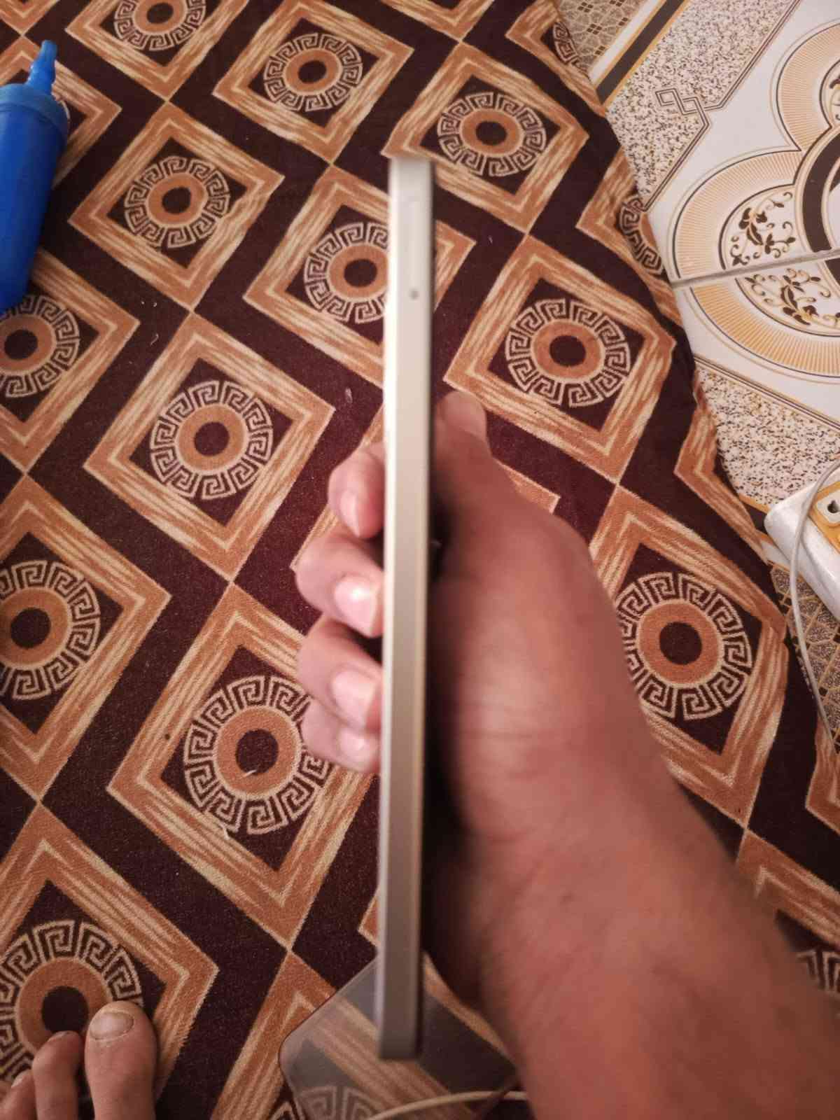 للبيع بوكو ذ128لامبدل شاشه ولا بطاريه جهاز شاشه مشخطه لئن ما شديتله لزكه شراي يتصصل ***********مكان ديالى خان بني سعد
