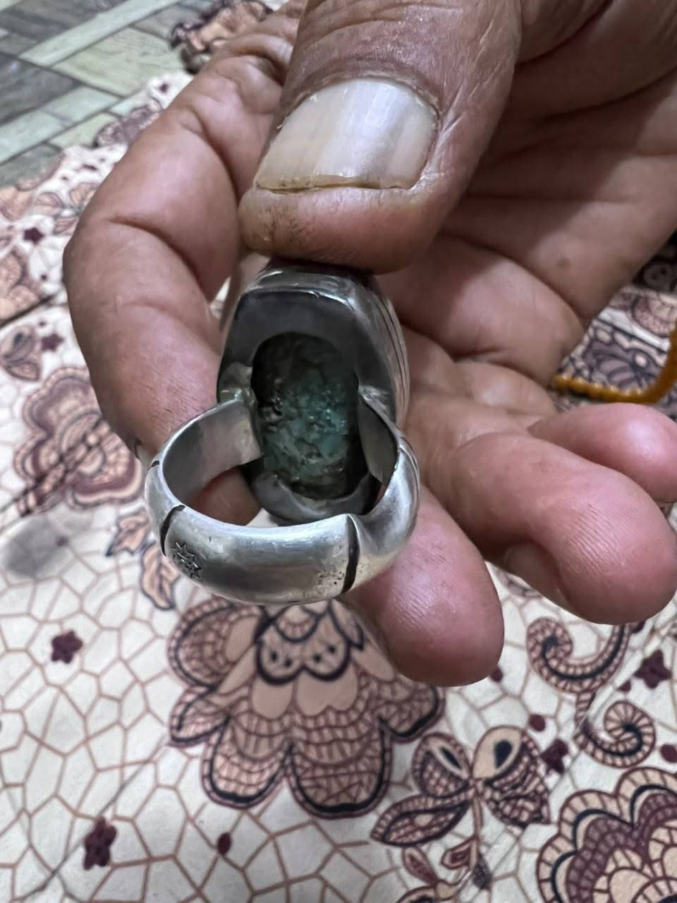 محبس فيروز ج عنكبوت صياغه ثكيله حجم جبير سعرة ب١٠٠  مكاني بغداد سبع اقصور ***********
