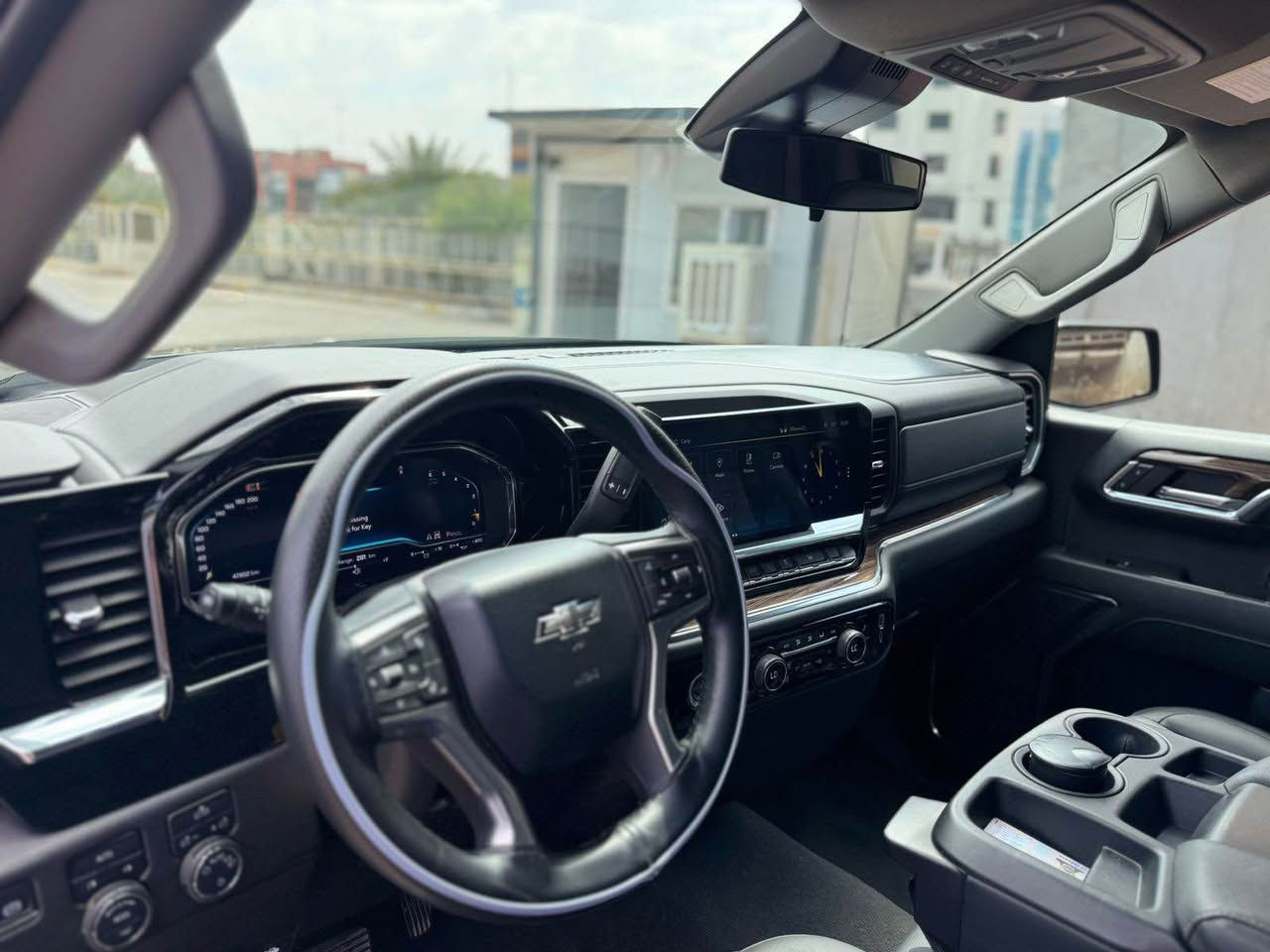 Chevrolet silverado
بيك اب شوفرليد سلفرادو
موديل 2024
لون مميز مرغوب اسود
سيارة فقط ماشية 30 الف مايل
سيارة فور ويل 4*4
ضرر سيارة بابين و جاملغ صبغ و شبر تعديل
بدون نقطة دواخل ايرباگات طاگ راجع سستم 
سيارة بجم و خلف شرط كبس 
سيارة جاهزة مابي اى مصرف
سيارة تترقم شمالي فقط 
موصفات فول فول معدا سلايد 
بصمة شغال عن بعد تحكمات استرين دشبول تاهو مرغوب 
كشنات جلد كشنات كهرباهي شاشة كامل الكتروني
*********** واتساب دهوك, العراق
