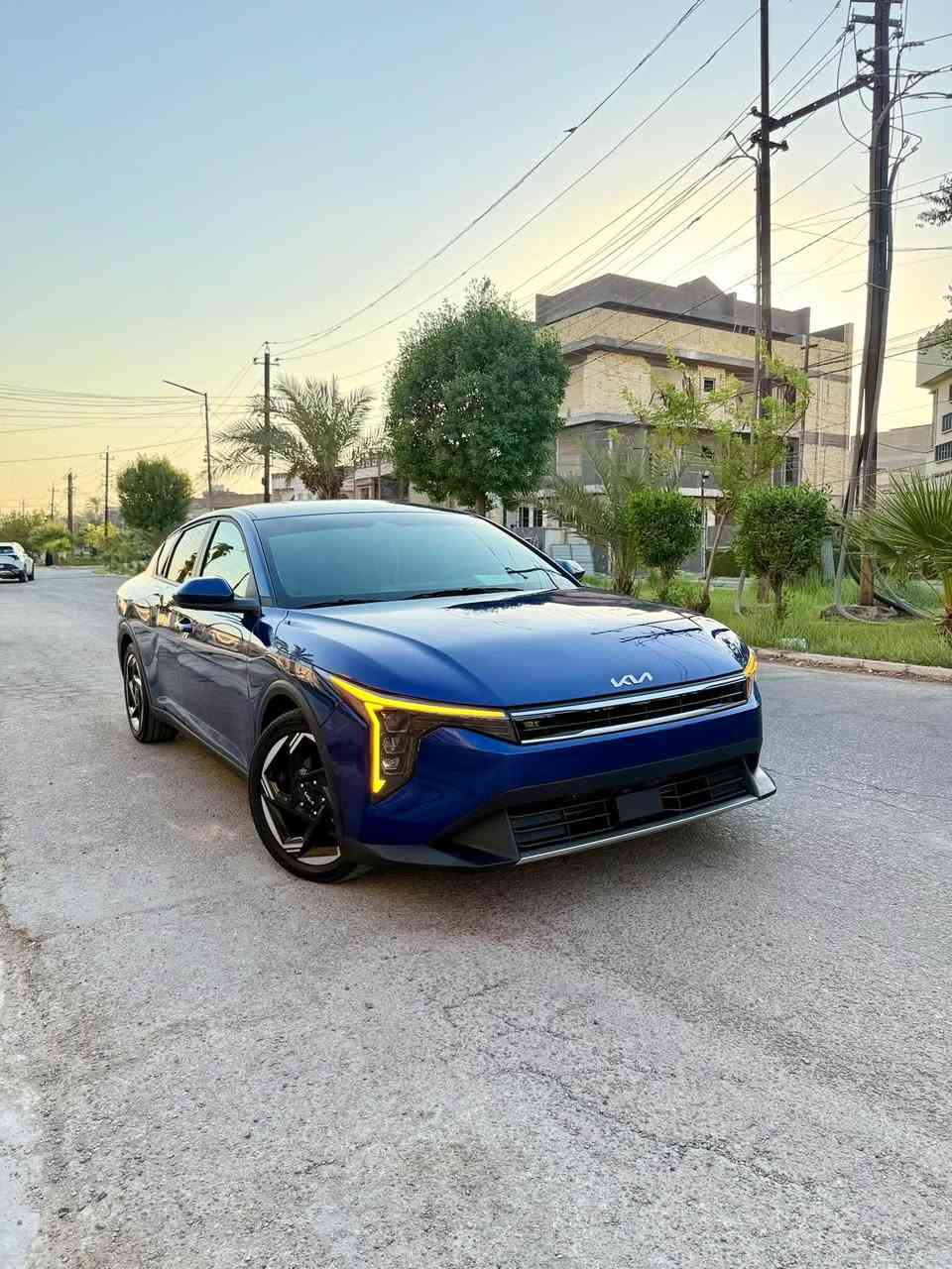 السلام عليكم كيا K4 2025 وارد امريكي
مواصفات EX
بصمة تشغيل بصمة ابواب دخول ذكي رادارات امامي خلفي جانبي نقط عمياء تشغيل عن بعد قياده ذاتيه توقف ذاتي هند بريك بصمة تحديد مسار مثبت سرعه شحن لاسلكي اوتو هولد السياره بحالة الوكالة بنيد مصبوغ فقط راديترات وبدنه ورادار امامي جايات بداخل السيارة  مكفوله من التبديل ليبل واحد السيارة جديدة ومكفولة كفاله عامة 
مكاني بغداد ماشية 7000mi 
للتواصل *********** / *********** 
ملاحظة السيارة دخول جديد بدون رقم
