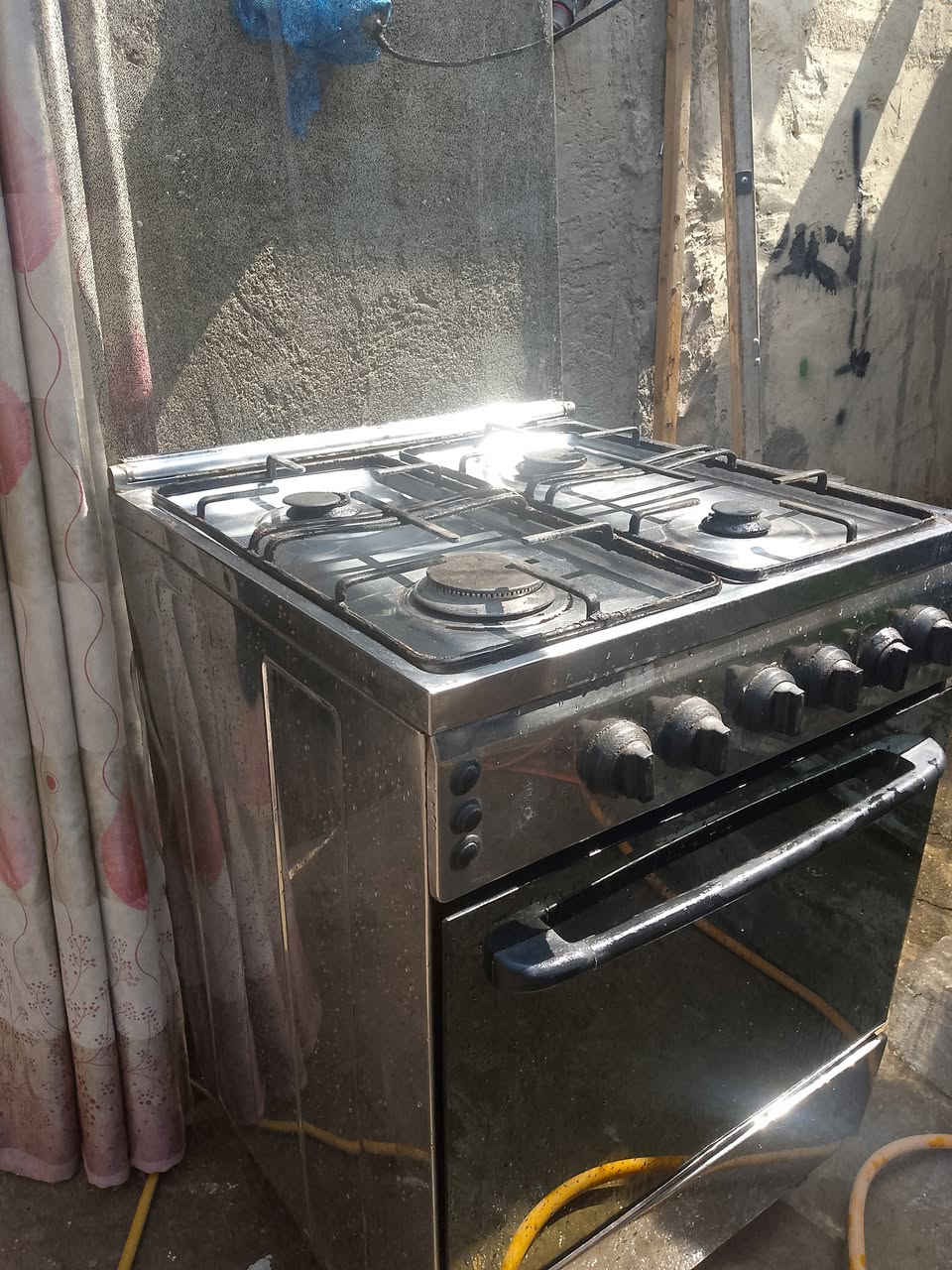 طباخات للبيع شغالات علفحص الكبير 200ولصغير 125 العنوان نجف حي الوفاء للمعلومات***********يوجد واتساب
