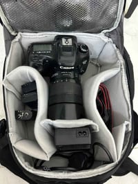 كانون 7D Mark II • عدسة 18-135 • فلاش معطل