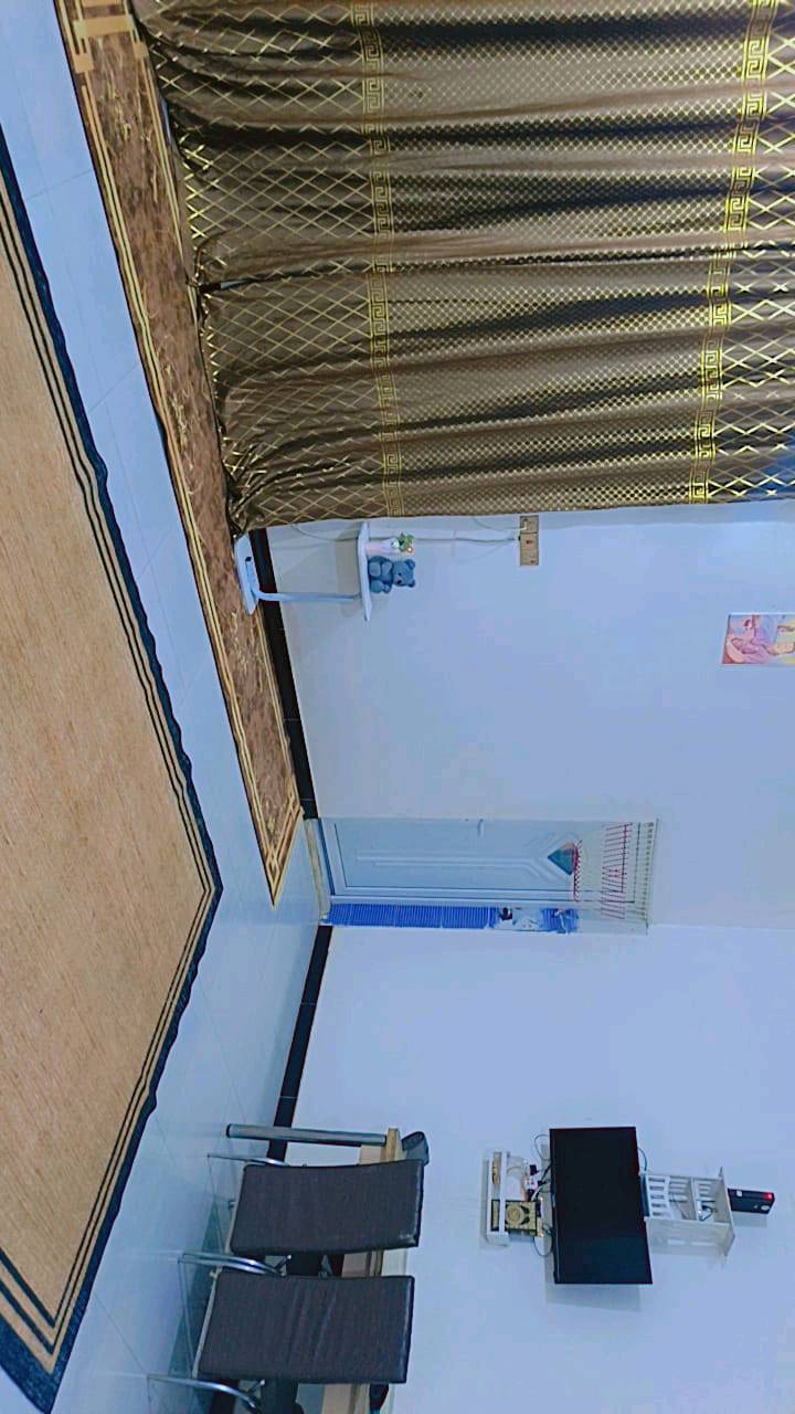 ٢٠٠م • غرفة نوم • الكوت