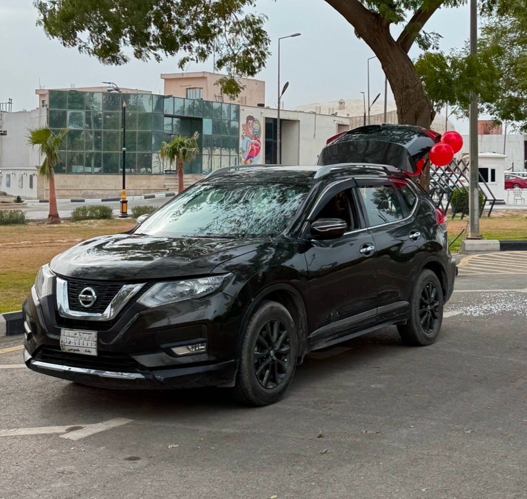 نيسان اكس تريل  خليجي2020 

محرك 2.5 
4 سلندر 171 حصان 
دفع رباعي 
4x4 / 2WD /Auto /LOCK 
لونه زيتوني مسود 
5 راكب 
كير CVT اوتوماتيك 
مقاعد جلد
الرقم بغداد 
الايرباك سليم وموجود
99الف كيلومتر 
السعر 170ورقه 
الشراي فقط يراسلني
‭***********