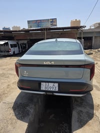 كي4 وارد مريكي حادث جملغ وبنيد دبديل وجملغ صبغ ماشيه 30 الف المواصفات ...