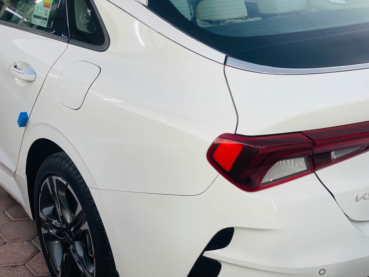 🚘 للبيع K5 موديل 2023 – فل كامل المواصفات

✨ المواصفات والتجهيزات:

* كراسي كهربائية
* فتحة سقف بانوراما
* أربعة أنظمة قيادة
* مثبت سرعة
* مساعد ركن
* إشارات بالمرايا
* داخلية أوف وايت
* قطعتا تبريد
*محرك 2000دوش
*ماشية63الف كيلو متر
🔹 السيارة مكفولة ونظيفة
🔹 يوجد شخط بسيط في الباب الخلفي مع مكحلة

📞 للاستفسار: ***********
📱 متوفر واتساب
مكانها: الرمادي -التأميم

