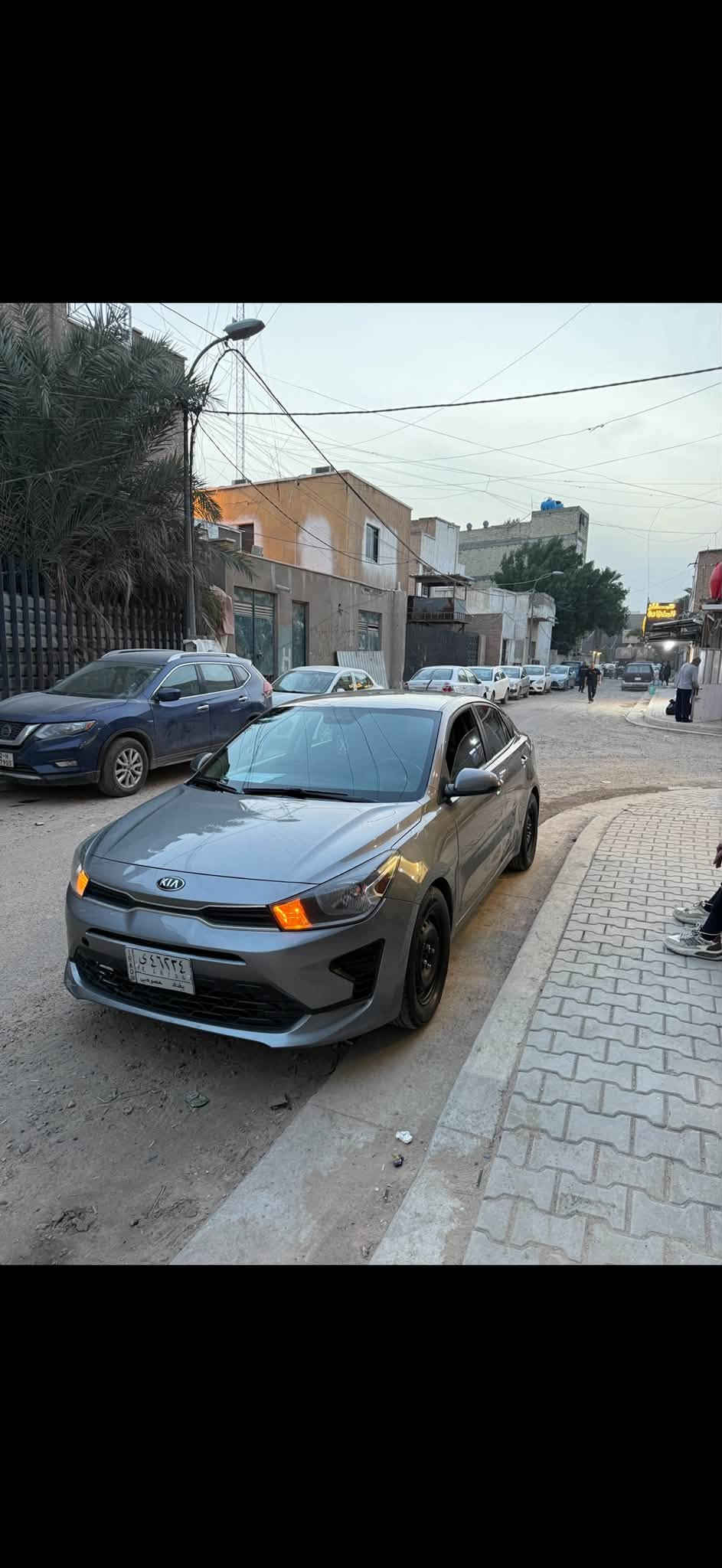 التفاصيل داخل الصور 
105$ 
*********** 
بغداد

نص مكتوب في الصور:
- قص