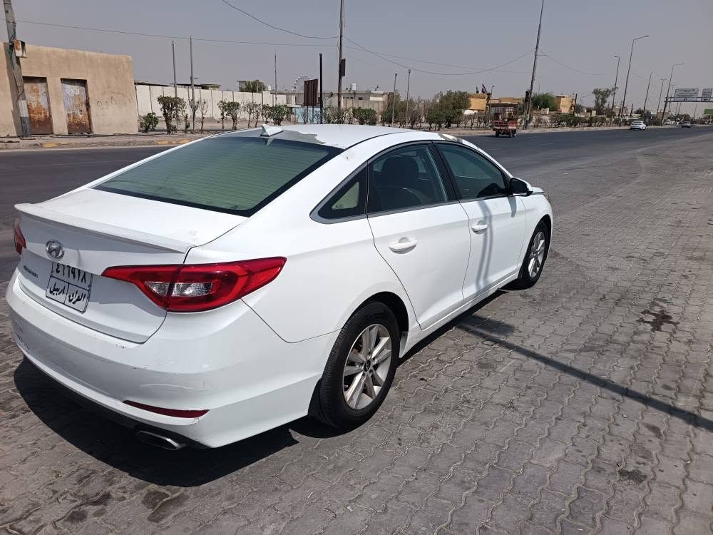 سوناته أمريكي مديل ١٦ سياره مكفول من الضربه والتبديل بيه صبغ نص مدكر أمامي وباب نص وبيه تكشير صبغ رقم أربيل تحويل وكاله عادي سعر ٨٨ رقمي *********** الفحص ناشره يمك البصرة, العراق
