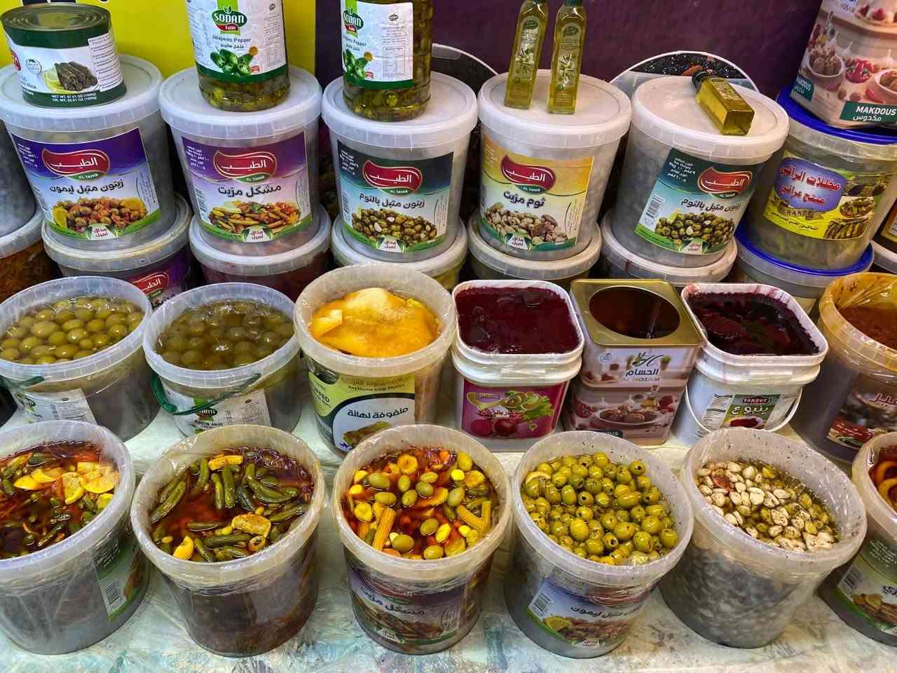 سلام عليكم  محل طرشي للبيع كامل مكمل من سبلت +مبرد+مكيف+رفوف+ميز+براد+حسابات تواصل اجتماعي+شركة توصيل+مكينة فلافل اصلي +بي مخزن ومواد كاملة)(ديالى تقاطع القدس مدخل دور الزراعة)للاتصال او الاستفسار ***********
