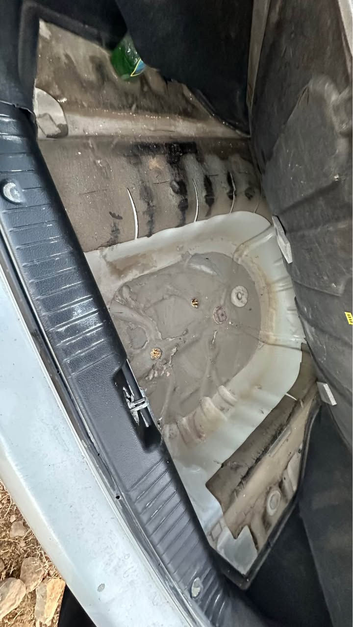 شۆفلیت ئۆپتڕا دووبەی تازە داخل ٢٠١٢ ١٠٠هەزار رۆشتووە سەیارەکە لەسەر دەقی شەریکەیە سفر سفرە گێر تەماتیکە گێڕو مەکینەی بەشەرتە تەقەو رەقە دارو بەرد بەشەرتە کامل مەسرەف کراوە ئەگەر مشتەری تەلەفۆن بکە جوابی نامە نادەمەوە بە هیچ شیوەیەک *********** *********** واتساپ لەسەر زیەنەکەیە سوران, أربيل
