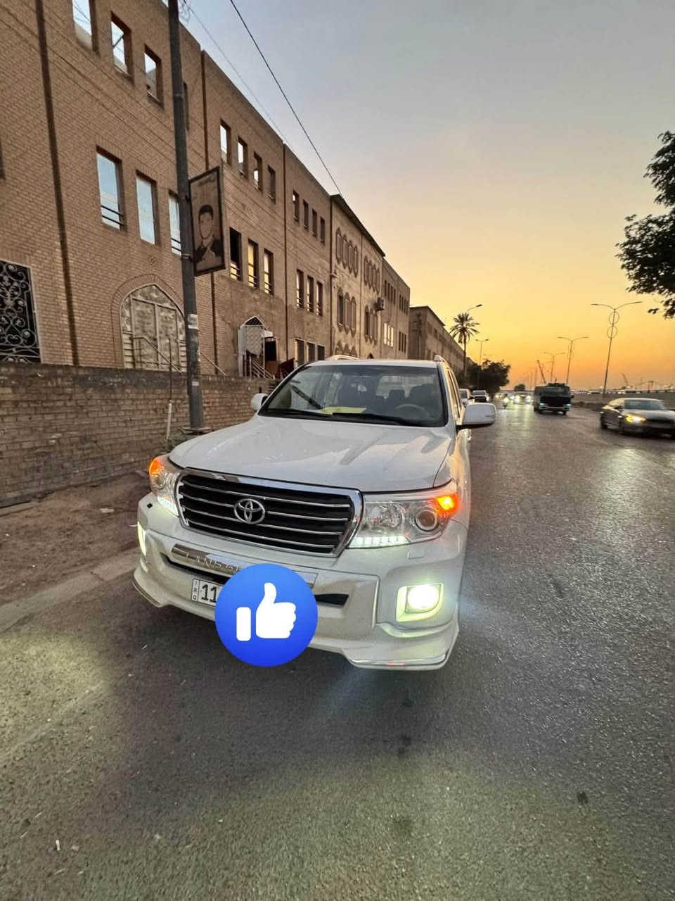 موديل ٢٠١٢ • ماشيه ١٩٣ الف • طخة بسيطة