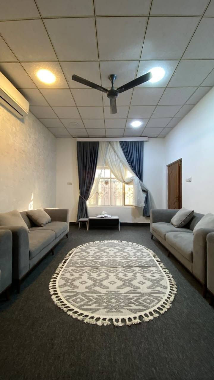 🏠دار للبيع♦️دار للبيع🏠 
🔶 ابي الخصيب طريق الصحراء المساحه 320متر طابو زراعي سهم بالطابو بناء 2017غرفتين وصاله ومطبخ واستقبال وصحيات وكراج وحديقه ومخزن السعر 115 للتوصل واتساب فقط متواجد ***********
