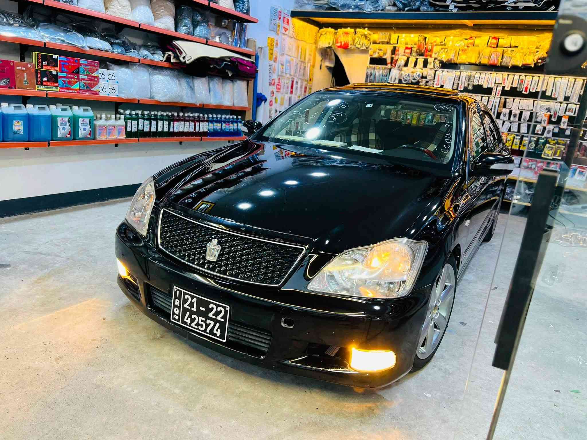 شاهینە موس سپۆرت
2007
رەنگ رەش
ناو رەش 
جڵد هیتەو
سڵیت
ساج سوور
سی دووگمە
سوکان حەیزان
ئاوینە ئیشرات
گیرگەورەی مەکینە بچووک
180 
مەرغوب‎
مشتی لیکزز
ئاوینەشەفت
 شوین هەڵبجەی تازە
ژم.***********
