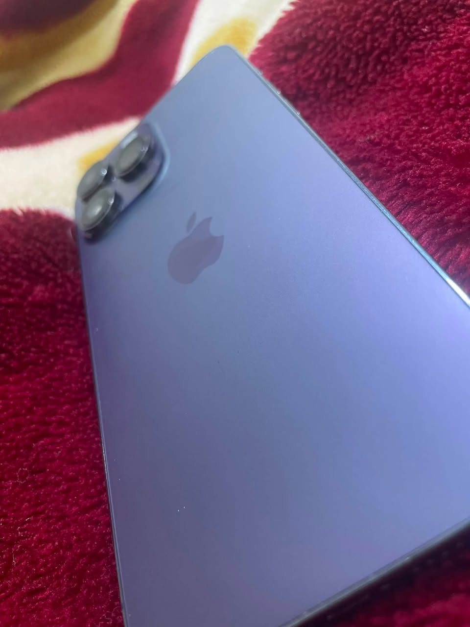 السلام عليكم 

للبيع ايفون 14 Pro Max

*النسخة*: شرق اوسط

*الذاكرة*: 256GB

*اللون*: بنفسجي

*البطارية*: ٨٨

*النضافة*: ٩٩٪؜

*وتر بروف كلشي مامستبدل

*الشغال*: اتصال ✅ سيم كارت ✅ فيس ايدي ✅ واي فاي ✅ كامرات ✅

*الحالة*: الجهاز كله شغال بدون عطل او مشكلة. تجي تفحص على راحتك وشرط تقتنع يلا تاخذ

*السعر*: ٨٥٠ألف وبي مجال

*مايرهم-مراوس
*المكان*: بغداد - النهروان - قرب مطعم جواد ماكو توصيل

*للتواصل*: ***********
