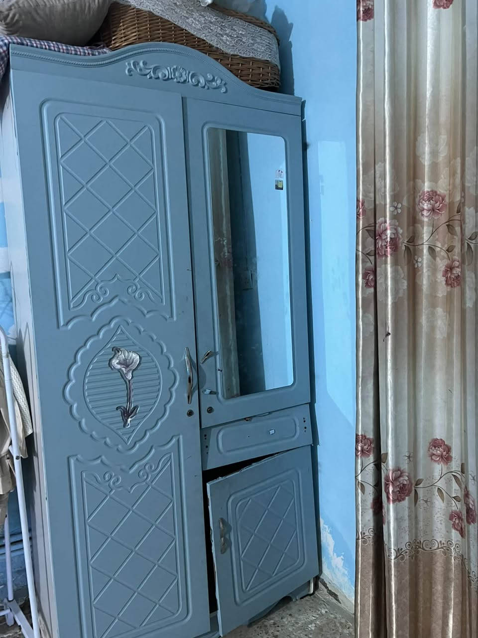 كاونترات • سعر مناسب • تواصل خاص