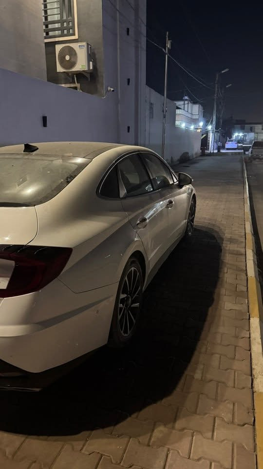السلام عليكم
سوناتا لمتد وارد امريكي موديل ٢٠٢١ فول مواصفات بانوراما كشن جلد اسود تدفئة تبريد رادارات حساسات امامي خلفي ٥ كاميرات ماشية ١١٣ الف كيلومتر حادثها الجنطة مبدلة ومصبوغة مع تعديل بارد الجاملغ الخلفي جهة السايق للبيع او مراوس بسوناتا ٢٠٢٥ لمتد فول مواصفات لون ابيض وارد امريكي
للاستفسار ***********
مع الاحترام
