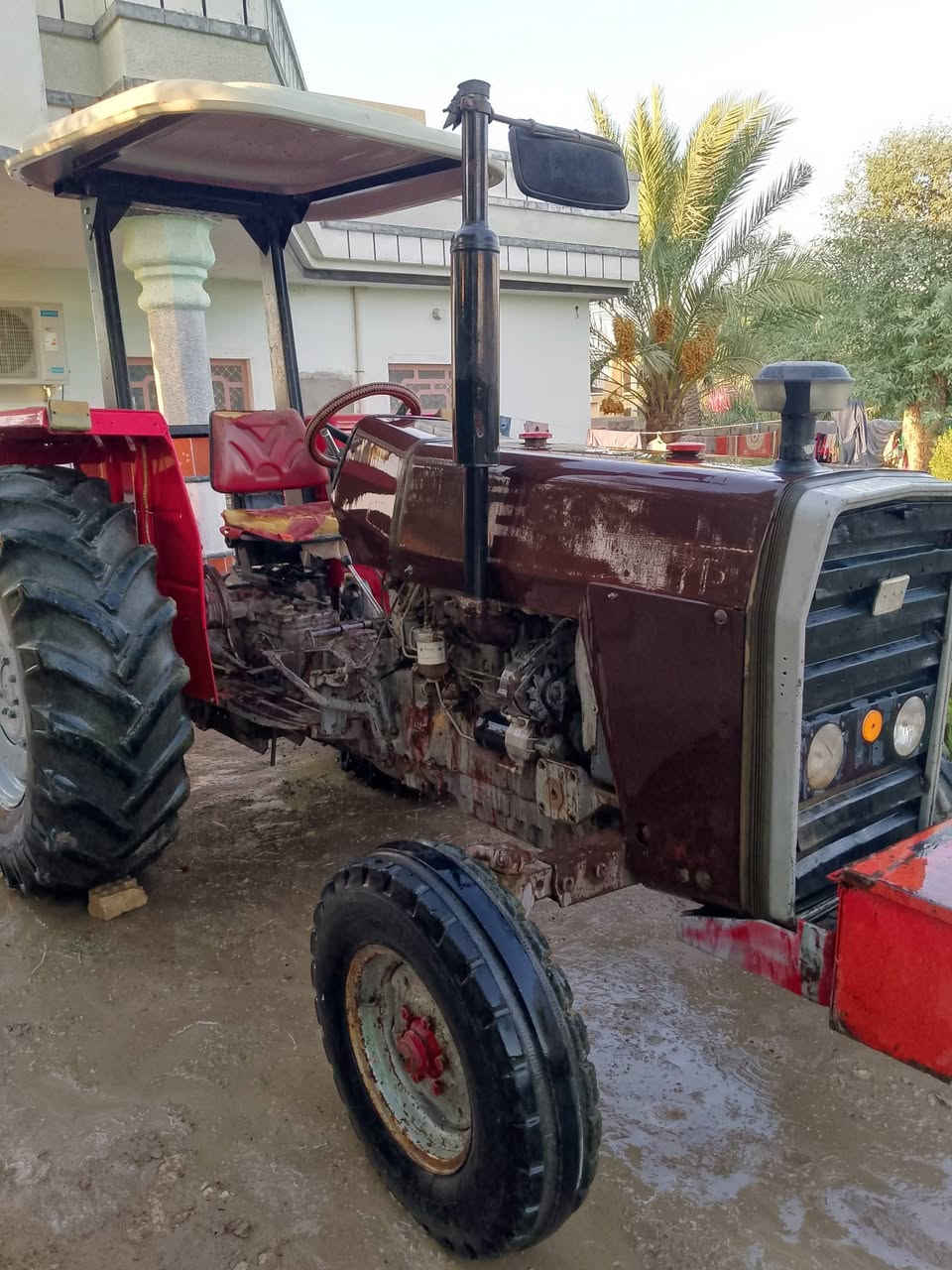 مكينه للبيع فورگسن انگليزي 1981الحجم 275 المكان الانبار مكفوله كفاله عامه جاهزه للشغل كتاب شركه ‏‪***********‬‏ السعر 9ملاين ونص بيه مجال للشراي
