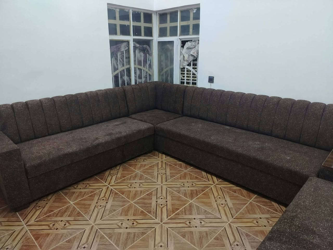 تفصيل حسب الطلب • خشب متين • أبي صيدا