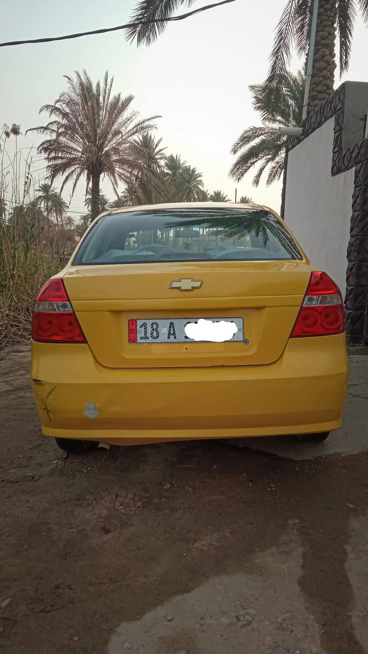 السلام عليكم
افيو موديل 2007 خليجي كير عادي مكينه وكير جدد تخم تايرات باتري جديد حداديه جاهزه كهربائيات كلها شغاله تبريد ثلج مصفره هيئه وغرامات رقم بابل انكليزي ، سنويه لل 30  تحويل مباشر 
السعر 42 وبيها مجال. قليل
 للاستفسار  ***********  مكاني حله مركز مدينة
