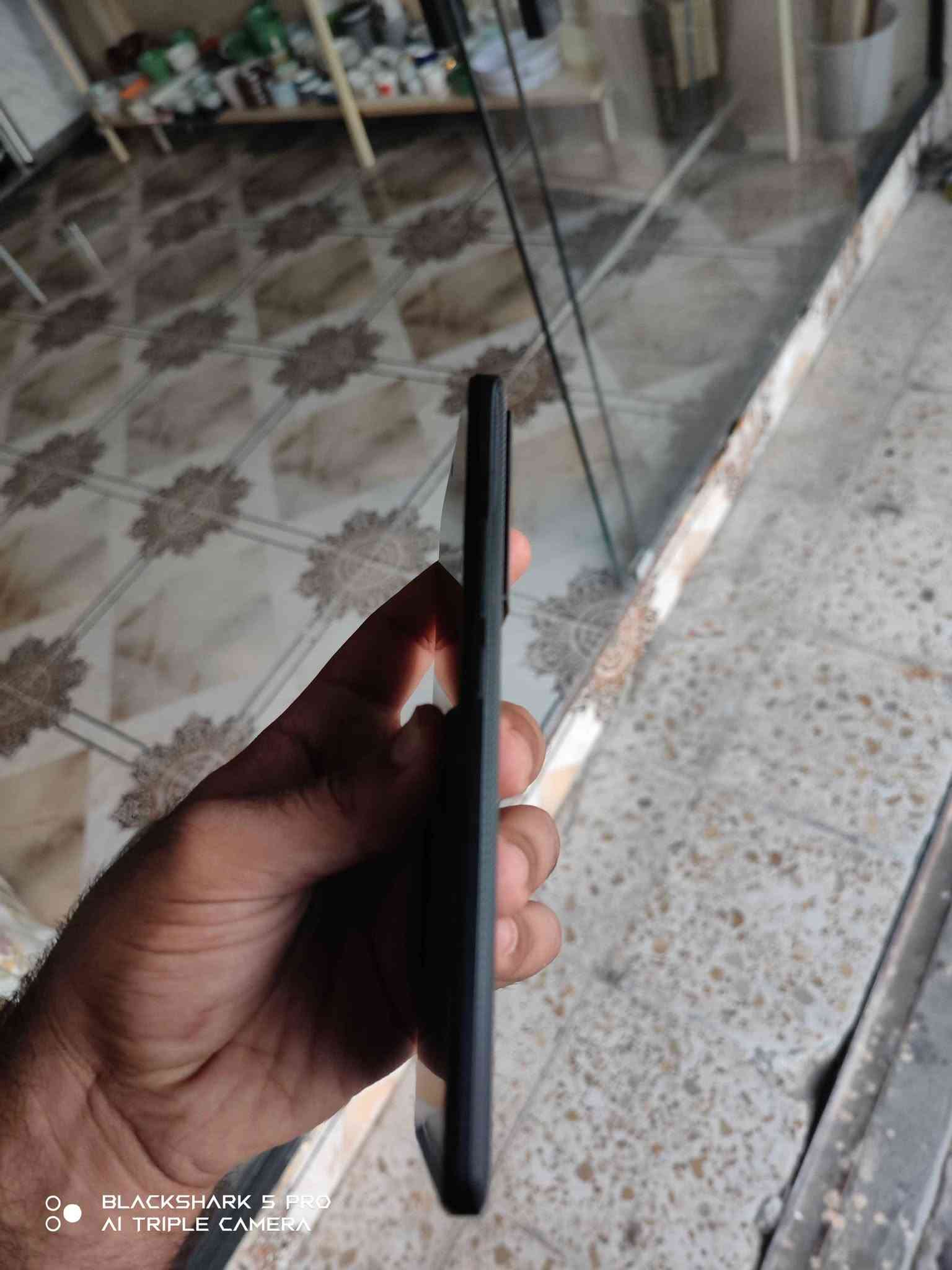 Poco F5 Pro
100%100 xawen 
2 sem global
Kaml ashya
Be keshaya shuxti nya hamu gyani bashart
512GB
Shasha 120Hz
Pubg 120Fbs 
Nrxi 390 w majale kam
La karkukm gayandn haya bo hamu shwene
***********
...........
بوكو اف 5 برو
ذاكرة512
بحالة الوكالة
كامل ملحقات
شاشة120هيرتز
بوبجي يدعم 120 اف بي اس
شخط مابي ومكفول من كل شي
390الف ومجال بسيط
***********
مكاني كركوك توصيل متوفر لكل عراق كركوك, العراق

نص مكتوب في الصور:
- BLACKSHARK 5 PRO
- AI TRIPLE CAMERA
- BLACKSHARK 5 PRO AI TRIPLE CAMERA