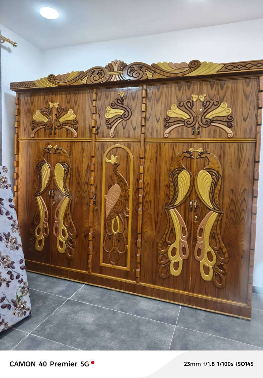 غرفة نوم • مستخدمة شوية • مزاد الرسول