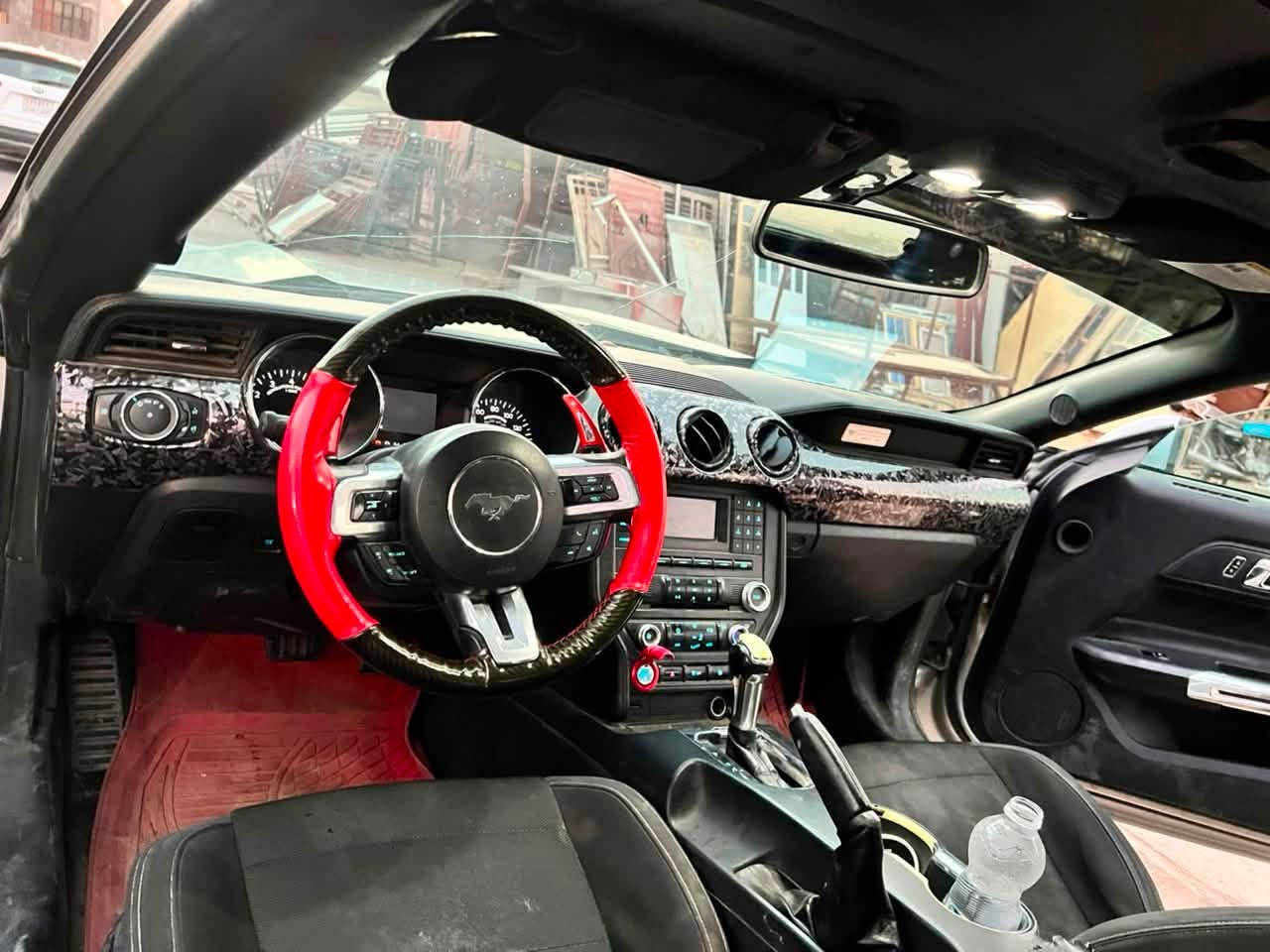 🔥 للبيع – فورد موستنك كشف 2016 🐎
🚗 المواصفات:

* الموديل: 2016
* النوع: فورد موستنك كشف (Convertible)
* المحرك: V6 (6 سلندر)
* الفئة: أعلى فئة
* رقم: السليمانية
* الصبغ: أحزام
* الموقع: ديالى – جلولاء
* السعر: 120 ورقة (قابل للتفاوض بالمعقول)

✅ السيارة جاهزة ونضيفه 

📞 للتواصل: ***********
