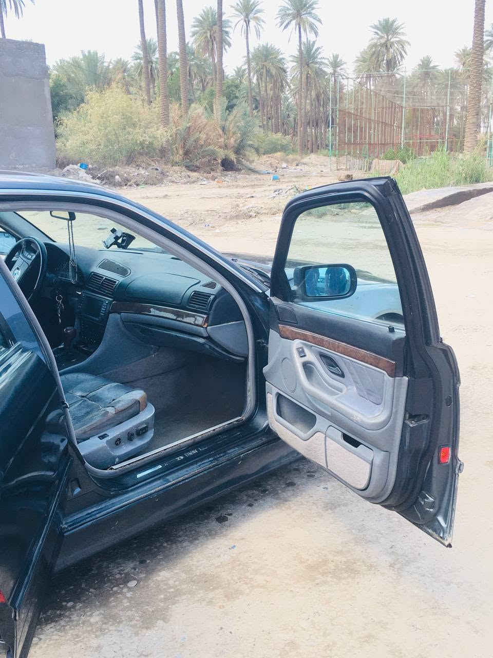 bmw كاسحه موديل ١٩٩٨ محدث ٢٠٠٠

 اصل ٧٣٥ مكينه ٤٤ داينمو مي ٨ سلندر
 فول مواصفات
 دبل جام فتحه بالسقف
جنطه شفط
بردات بلاديه
تبريد قطعتين
شاشه قلاب
كشنات كهرباء
رقم سليمانيه دولي بإسم صديقي
بيها نواقص بسيطه ابيع عله هذا الوضع
سعرها ٦٠ و بيها مجال للشراي
مكاني بابل محاويل
للتواصل *********** واتس اب
