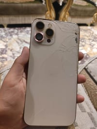 آيفون ١٢ برو ماكس • ظهر مكسور • بطارية ٧٧٪