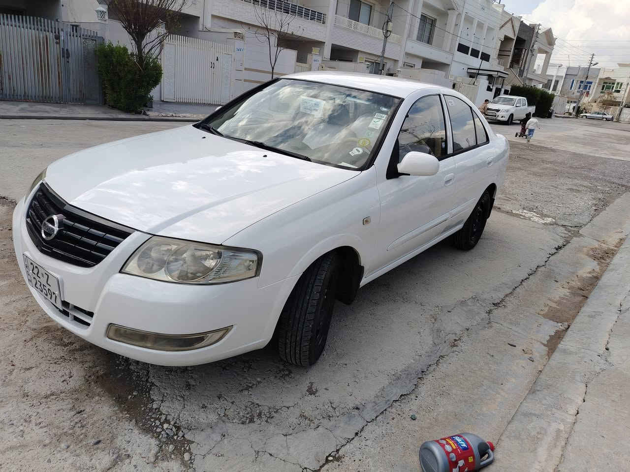 نيسان صني • ٢٠١٢ • عادي