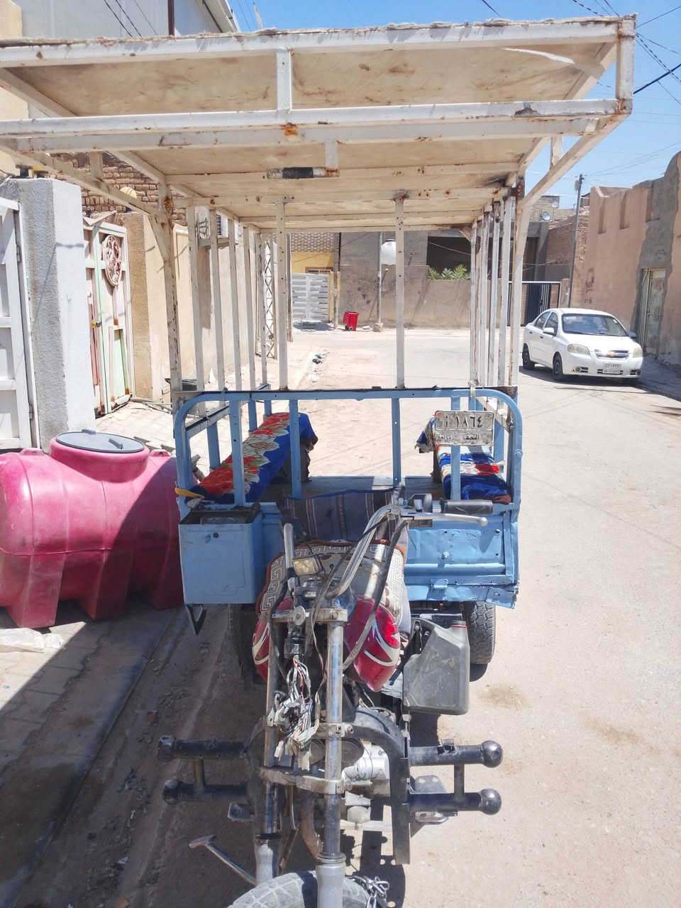 السلام عليكم الستوته للبيع كلك مكاتبه اسويلك ماعدي مشكله الستوته شاصي نظيف   امتي ار الستوته   . ستوته قويه مال شغل مال حمل الستوته نكره سلف بدي نظيف كهرباء شغاله . الستوته اطيك وياهه سقفيه تسكام الستوته مع تانكي وسماعه علمود تشتغل كبل بيه على باب اللهرايدهه 650 بيهه مجال كلش بسيط حك الجيه متواصل فيس ماسنجر مبايل. واتساب  هذا رقمي*********** نجف حي العسكري
