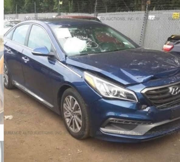 للبيع سوناتا 2016
* الموديل: Hyundai Sonata 2016 Sport

* الوارد:أمريكي

* المحرك: 2.4 

الممشى : فوك ال 100 ميل

* اللون: أزرق

* السيارة حادث سابقًا، والصورة المرفقة تبين الحادث.

* البيع نقدًا والفحص على المشتري.

* السعر: 130

* للتواصل: ***********

