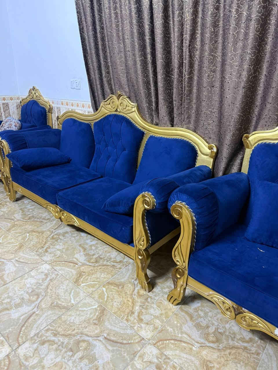 صوفا • للبيع • اتصال