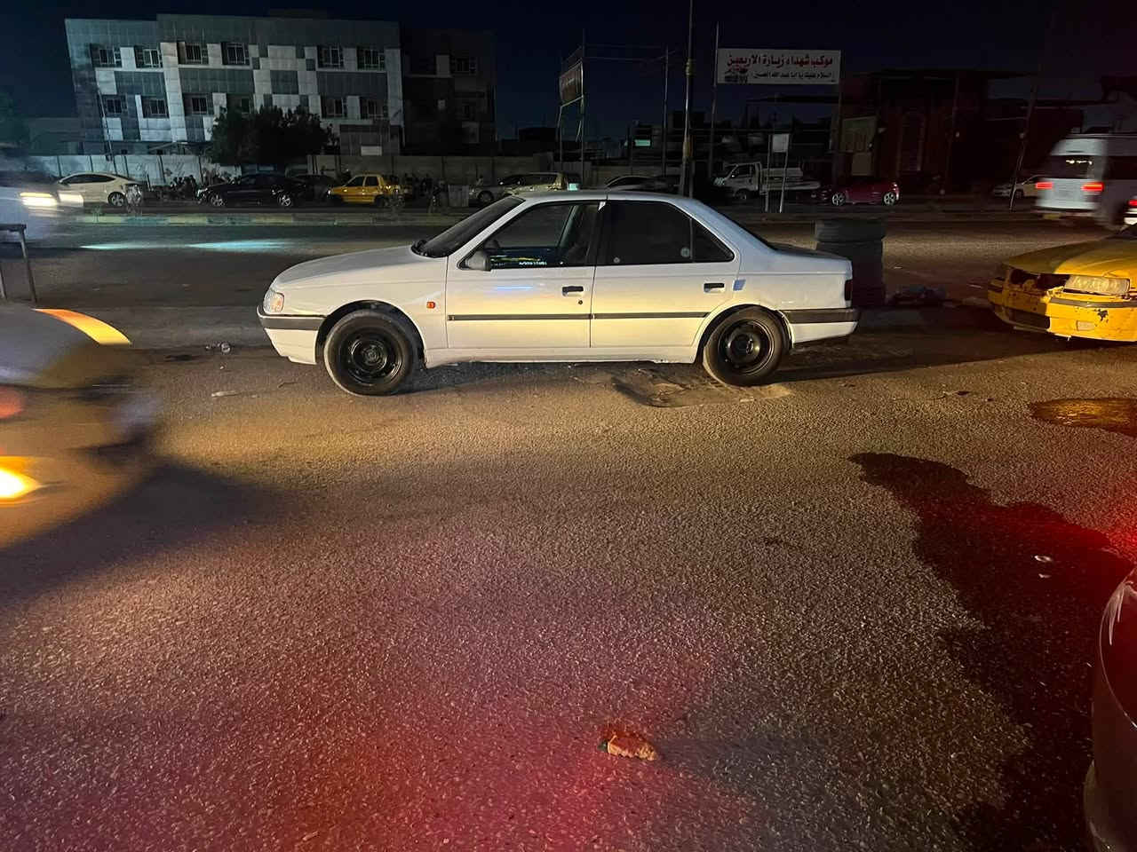 السلام عليكم بيجو 405 رقم بغداد مشروع وطني بسمي
كير محرك وحداديه  كفاله 
تخم تاير ومشط ستيرن ستوني شادهن 
سياره جاهزه من كلشي مكاني بابل بكرلي 
***********
