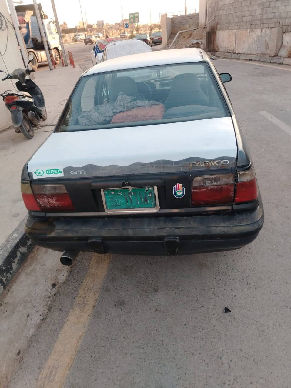 السلام عليكم عندي عندي هاي السياره دايو للبيع موديل 93 كير مكينه شرط باتري جديد طخمها جديد سنويه بيضه السعر 10 وبي مجال *********** كورك
***********   اسيا
