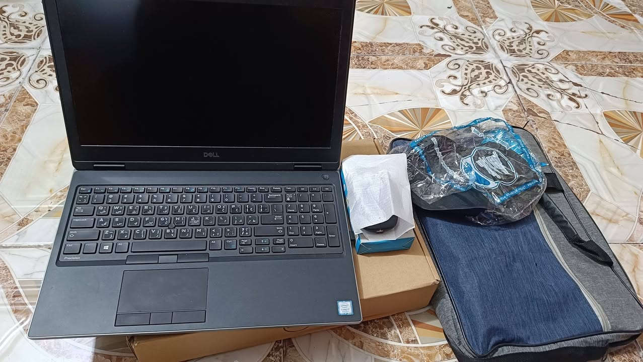 سلام عليكم لابتوب جديد استعمال كلش قليل DELL precision 15 7530 i7-8750H  16GB  512GB SSD 15.6in FHD NVIDIA Quadro p2000 رقم الهاتف *********** السعر 550
