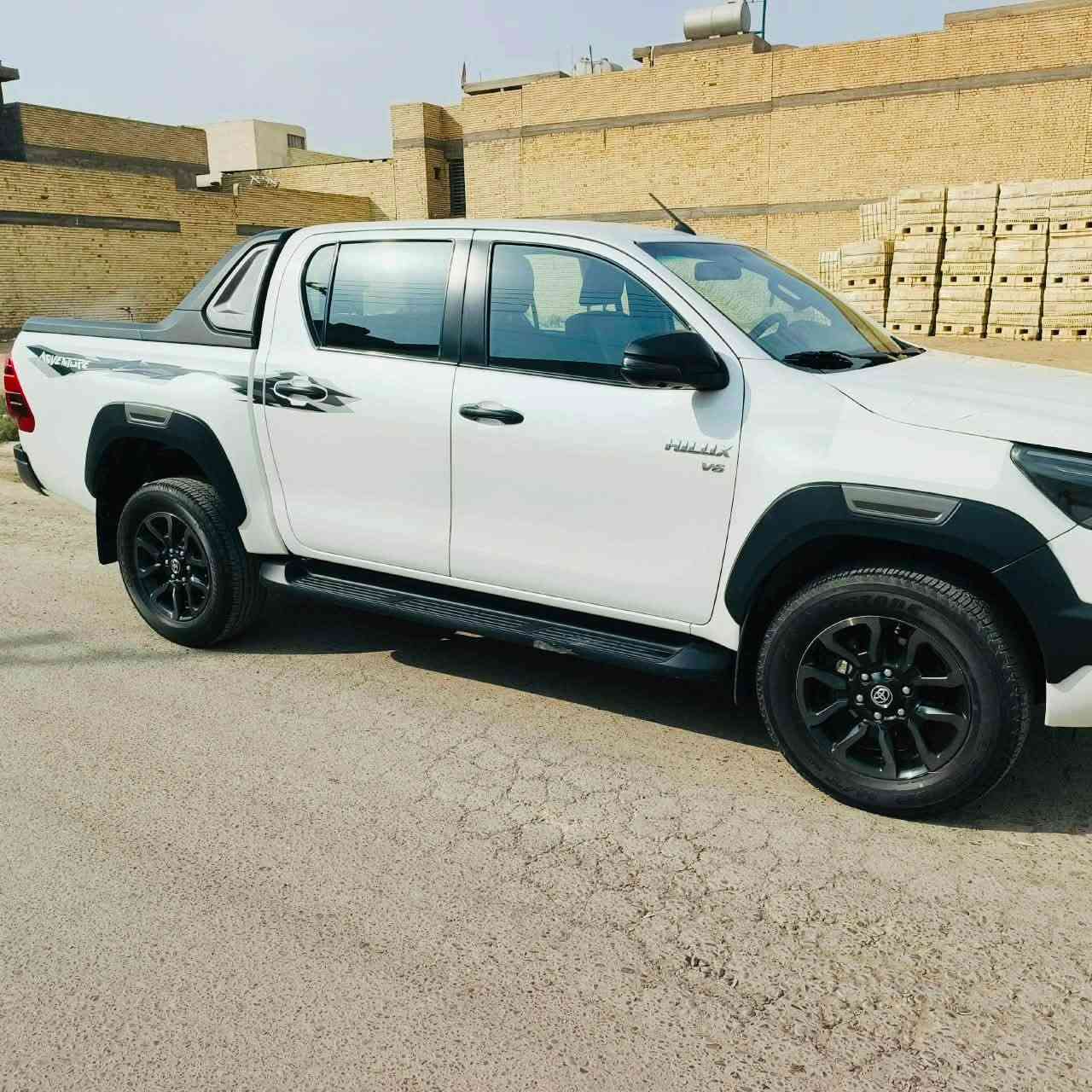 هايلوكس افنجر • ٢٠٢٤ • ماشية ٤١٠٠٠ كم