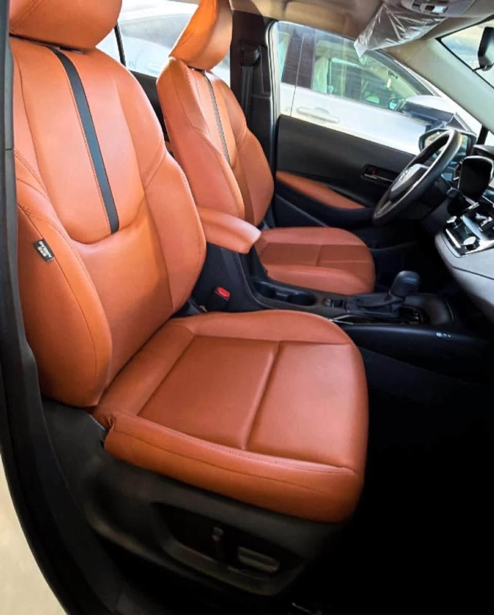 🚗 كورلا 2025 S بلاك ادشن 

هايبرد رياضي فاخر، تصميم أنيق بلمسة رياضية،  

✨ المواصفات:

 • محرك 1800 سي سي هايبرد اقتصادي
 • فتحة سقف سلايت
 • نظام رادار متطور
 • 2 كرسي كهرباء
 • مقاعد جلد رياضية لون قرميدي
 • عجلات قياس 17 إنش لون بلاك
 • باقي المواصفات الكاملة معروفة من تويوتا

رقم بغداد جاهز
مثبت لوحات 
العداد زيروو 

📍 العنوان: بغداد – معارض البياع / الشارع الرئيسي

📞 للتواصل:
***********
***********
***********
***********

💬 لمعرفة السعر 
علق برقم (1) يصلك الرد التلقائي 📮
